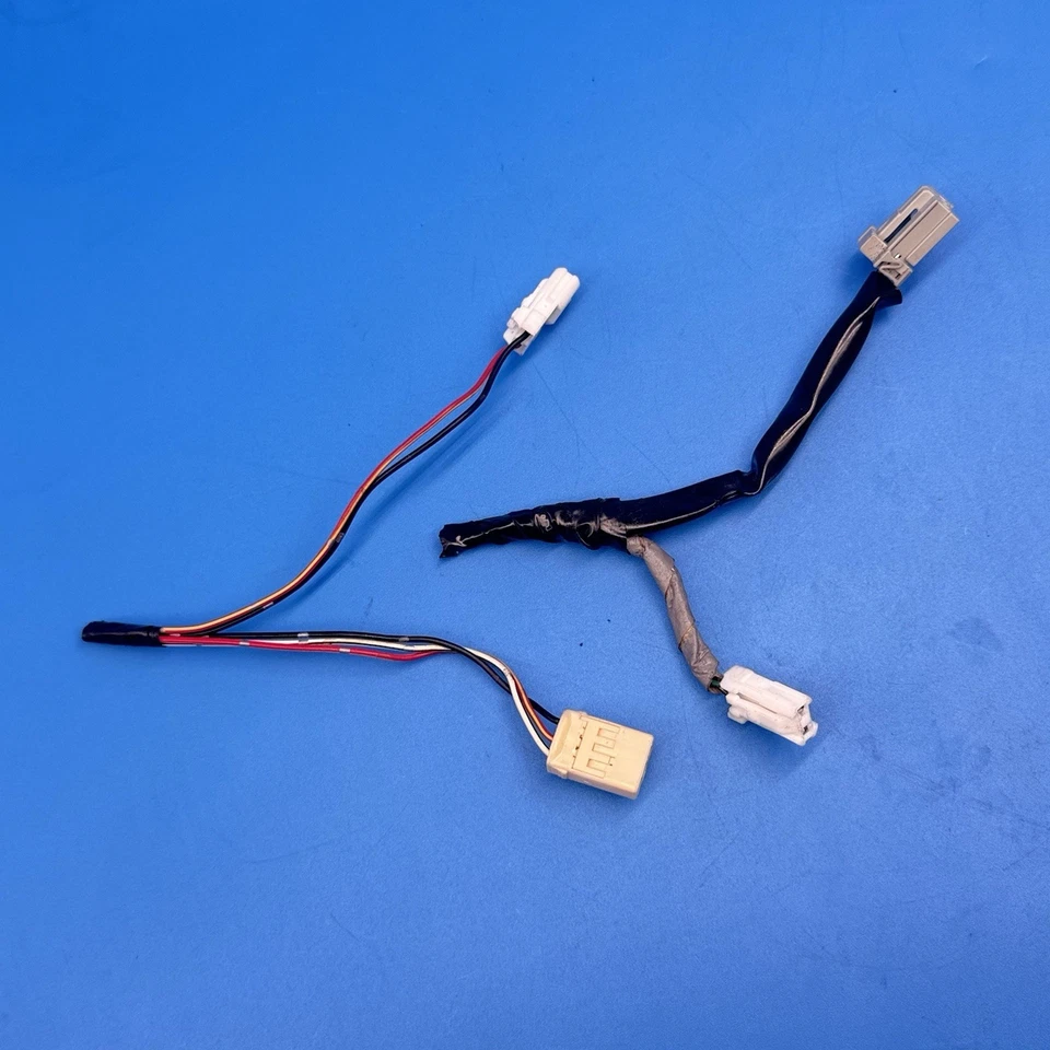 2005-2006 Acura RSX Type-S Rear Left Driver Taillight WIRING HARNESS PLUGS - Image 3 of 4