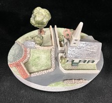 Sebastian Miniatures The Meeting House Olde Mistick Village 111/2500 Signed