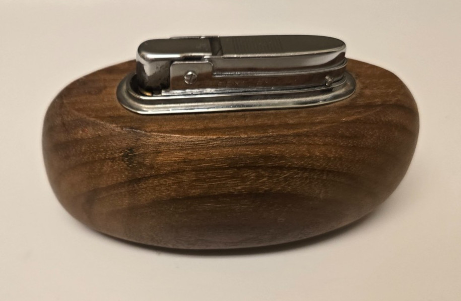 Vintage Mid Century Art Deco Wooden Bentley Butane Table Lighter