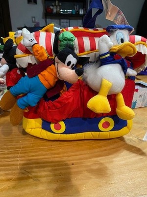 NWT Disney Store Beanie Babies Mickey, Minnie, Pluto, Goofy, Donald-Toon Town
