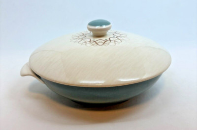 Royal Doulton - Desert Star - D6430 - Round Covered Vegetable Server 8 1/2''