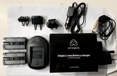 Atomos ATOMCGR002 Single Li-Ion Akku Ladegerät + Akkus Ninja Blade Samurai