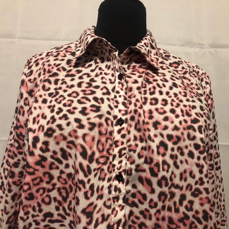 Camisa Roamans Para Mujer 24W Rosa Leopardo Estampado Animal Abotonada Hecha de Algodón Foto 2 de 4