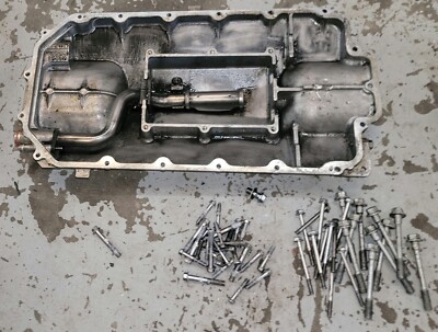 Yamaha VXR VXS 242 S FX HO SHO 1.8L crank case lower oil pan pump cover 2012
