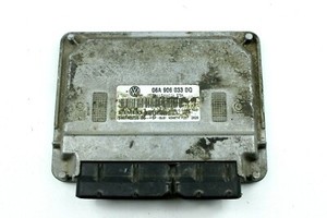 Original Volkswagen Motorsteuergerät ECU 06A906033DQ