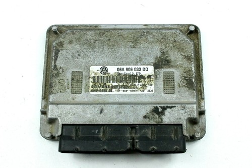 Original Volkswagen Motorsteuergerät ECU 06A906033DQ