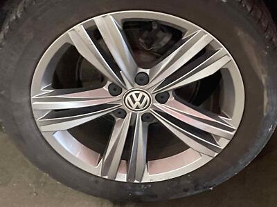 2019 VW Jetta Wheel Rim 17'' x 7'' Alloy 5 Double Straight Spoke