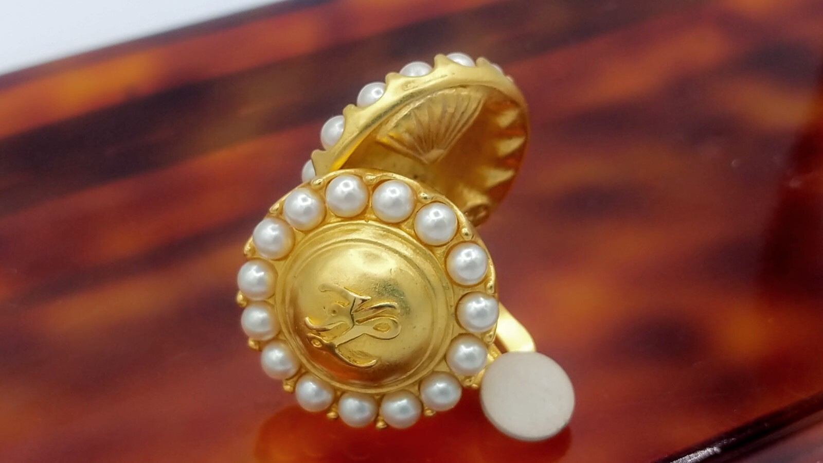 Karl Lagerfeld  Golfer Side Logo Stone