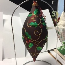 Katherine  s Collection ornament glass Holly  Ivy red green 18-18357C2 9  finial