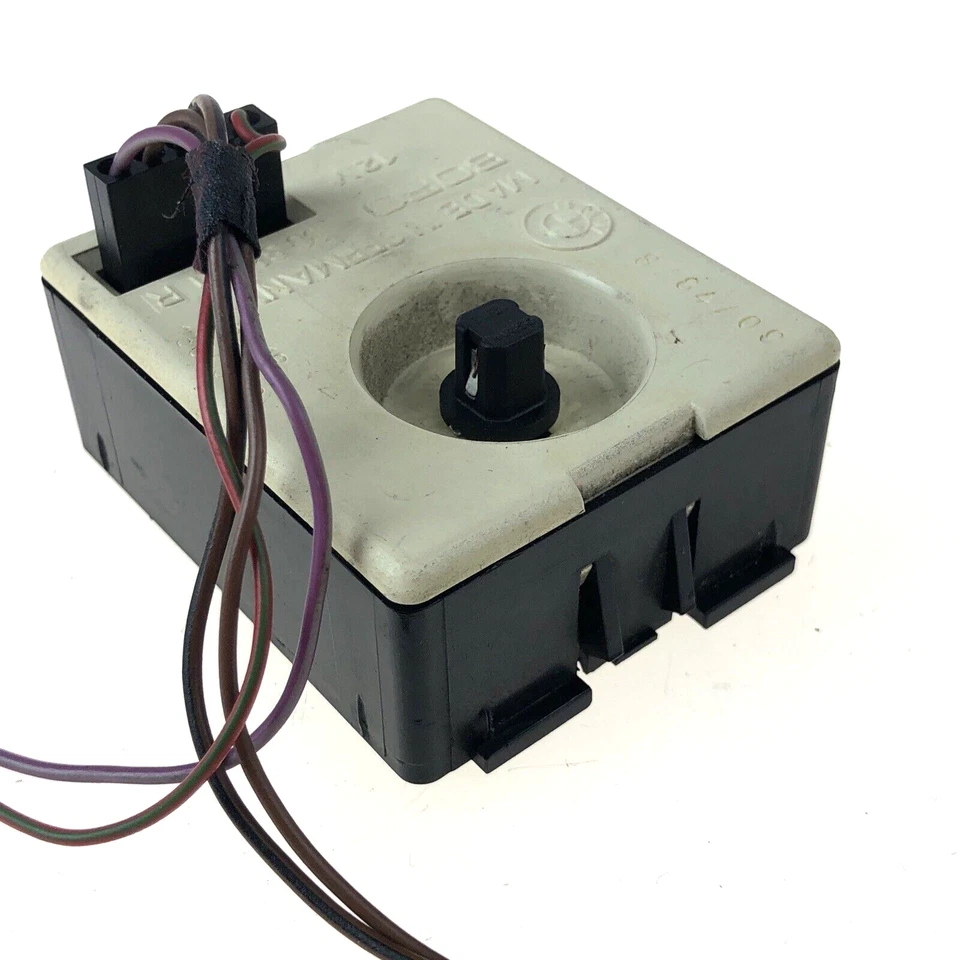 BMW E30 OEM EURO DIGITAL DASHBOARD BORG CLOCK M3 325I 320i 325I w/harness - Изображение 4 из 4