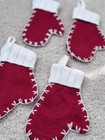 Holiday Decorative Tableware Set includes 4 Flatware Mittens - New w/o Tags — photo 4