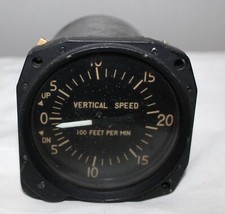 CESSNA AVIATION VERTICAL SPEED INDICATOR WICHITA KS IFR 33-20 UNTESTED PARTS CESSNA AVIATION VERTICAL SPEED INDICATOR WICHITA KS IFR 33-20 UNTESTED PARTS