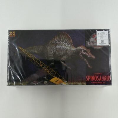 Kit Maquette Spinosaurus Jurassic Park III X-PLUS échelle 1/35 - Neuf à Monter