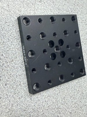 Thorlabs RB13P1 Adapter Plate with 1/4''-20 and 8-32 Taps