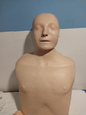Vintage Laerdal Little Anne CPR Dummy Manikin With Carry Bag Case