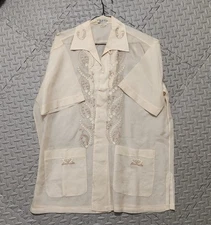 Vintage Filipino Barong Tagalog Shirt Walk-Over Manila Hotel Embroidered