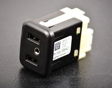 13523018 13519224 OEM GM Aux USB Charger Port...