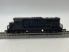 N Atlas Undecorated GP30 Diesel Locomotive - ...
