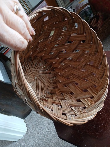 Vintage Wicker Waste Paper Bin Woven Weave Rattan Boho Basket Plant Holder - Picture 5 of 5