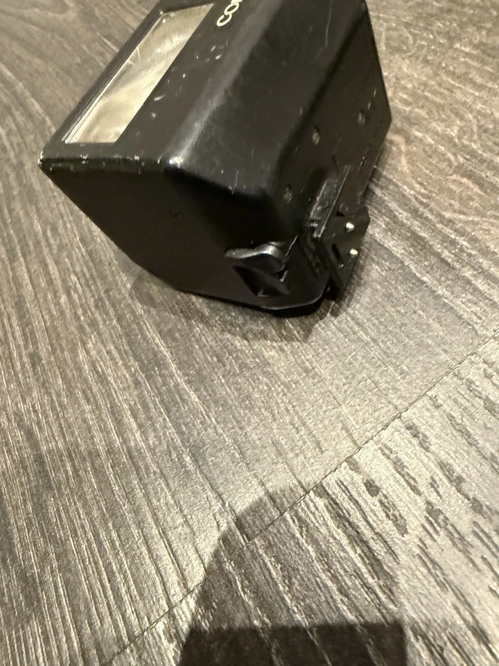 Contax TLA 200 Flash for Contax G series - Image 3 of 3