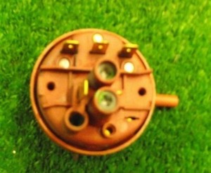 Waschmaschine HOTPOINT WD51P Druckschalter