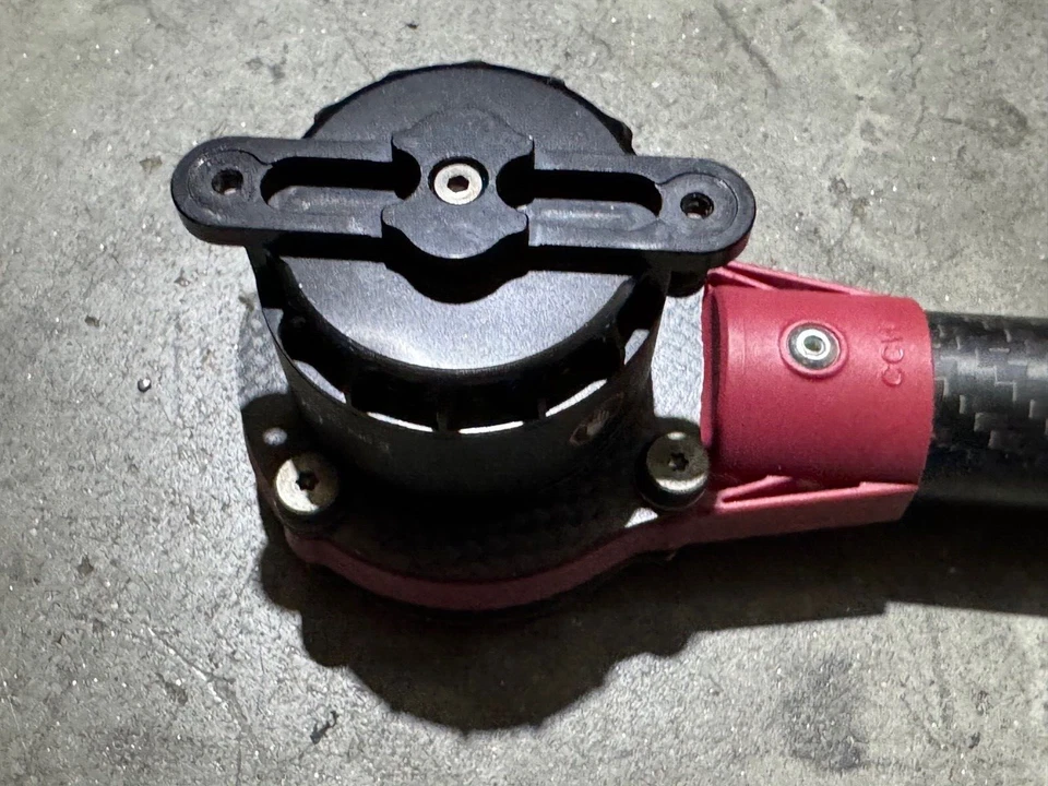 DJI S900 Hexacopter arm with motor  (Red) - Image 3 of 4