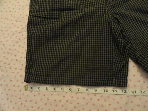 Geoffrey Beene size 33 blue plaid shorts zippered with 4 pockets and pleats - Picture 6 of 12