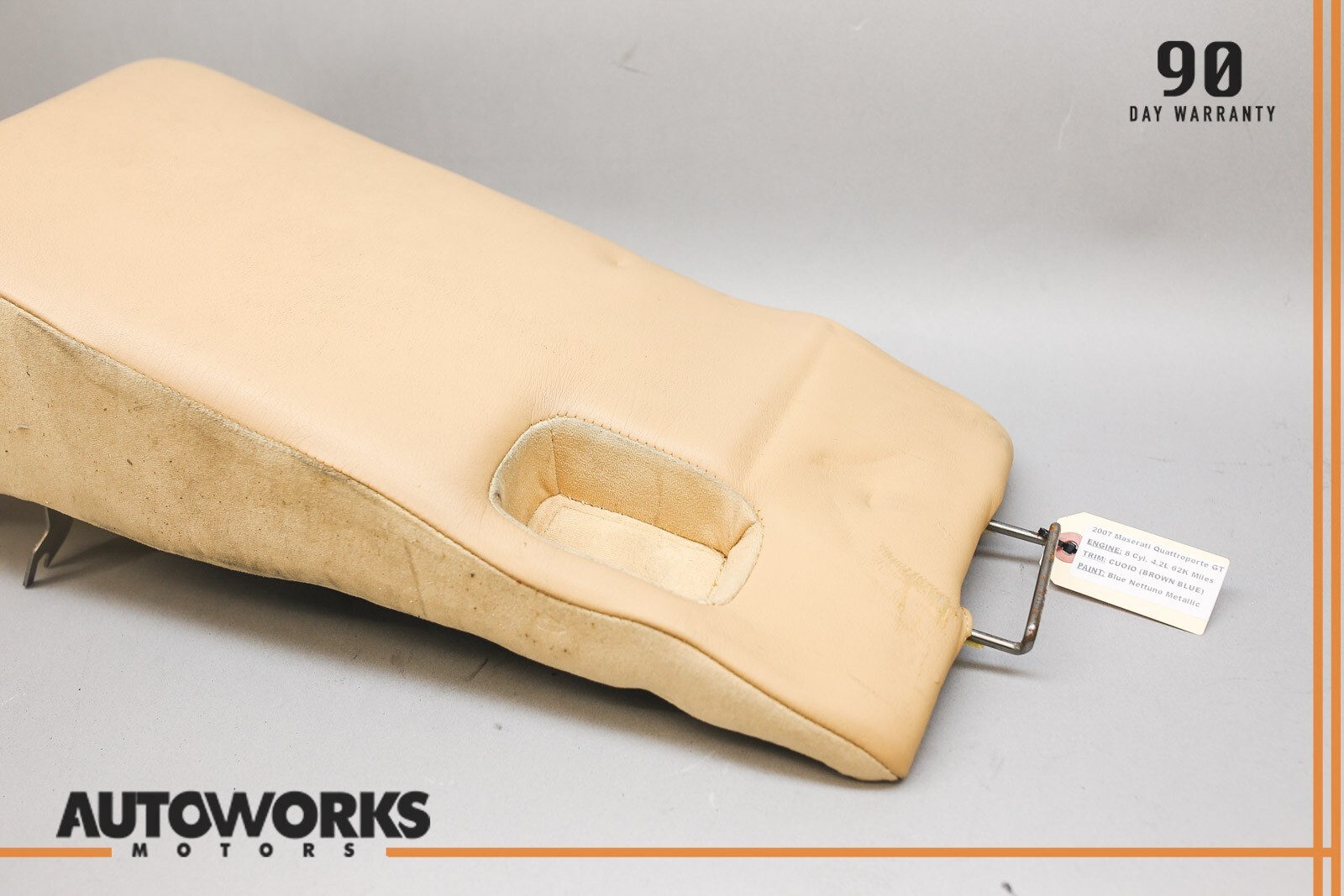 03-08 Maserati Quattroporte M139 Rear Center Console Armrest Arm Rest Cuoio OEM