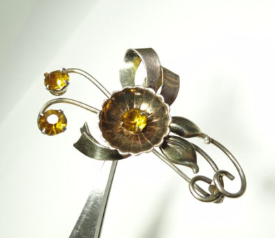 VINTAGE HARRY ISKIN FLORAL ORANGE STONES PIN BROOCH 1/20 10k GOLD FILLED  .