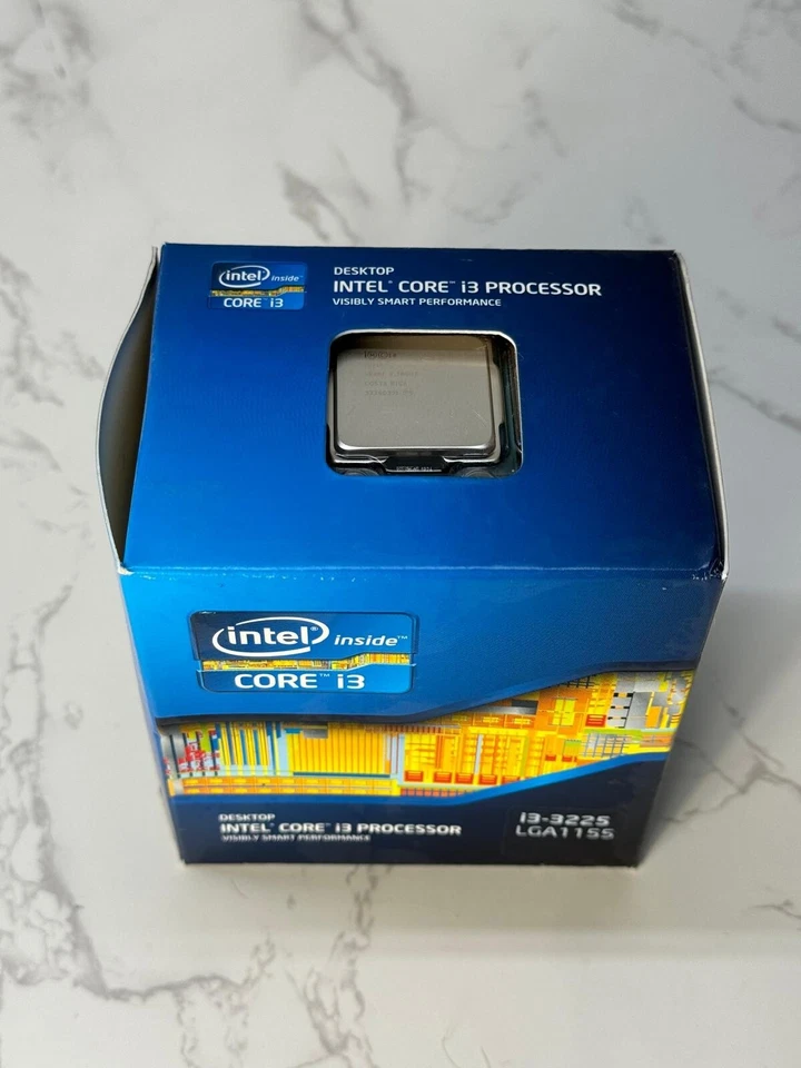Intel Core i3-3225 Dual-Core Processor (3MB Cache, 3.3 GHz) Intel HD Graphics 40 - Image 2 of 4