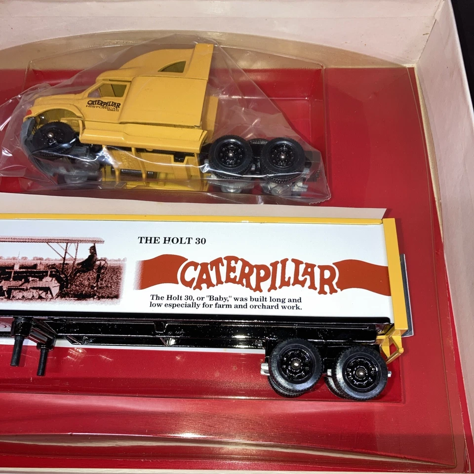 Remolque semirremolque Winross Caterpillar CAT Historical Series #3 con caja en forma de nueva Foto 3 de 4