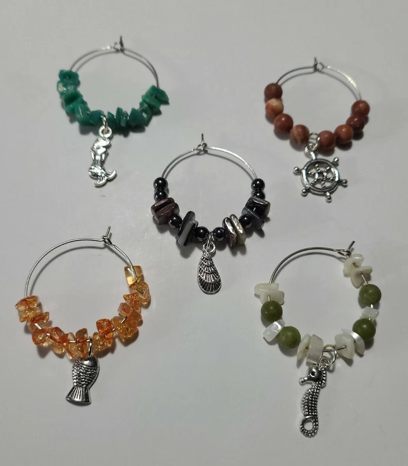 Dijes para copas de vino: Juego de 5 cristales plateados náuticos océano vida marina hechos a mano  Foto 3 de 4