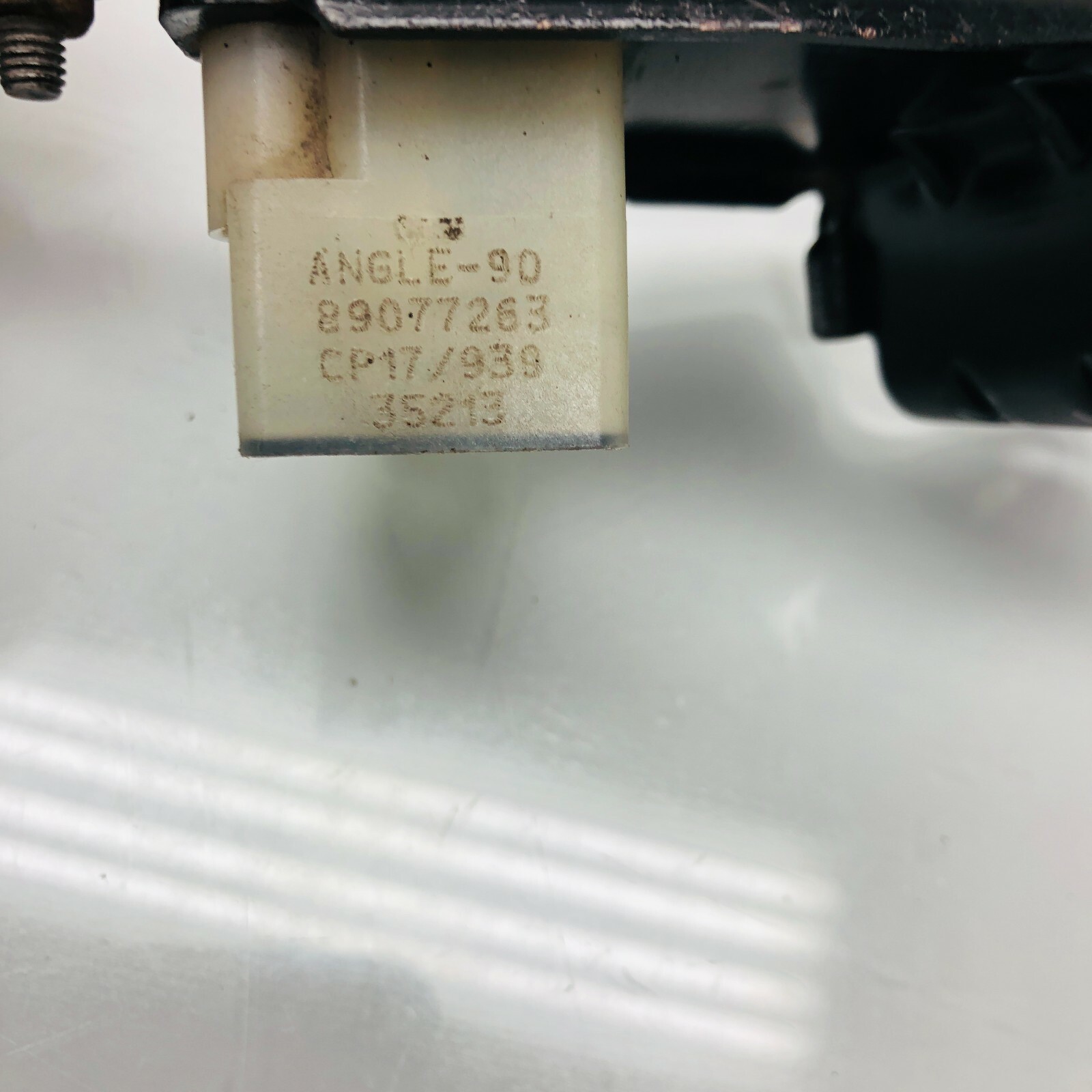 Maserati Ghibli S Q4 2014-2020 Front Right Sensor