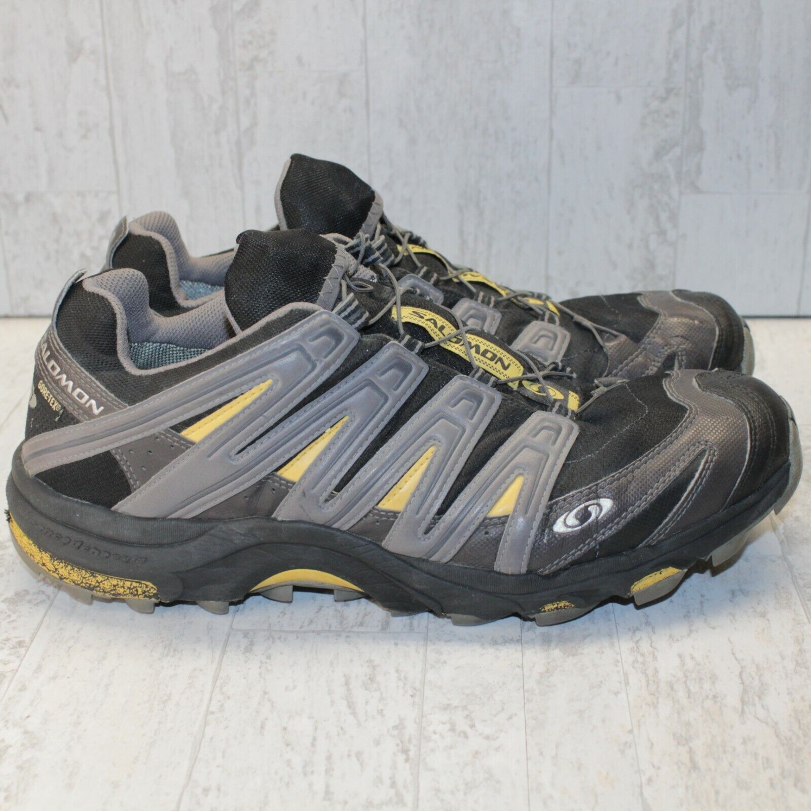 Scarpe SALOMON Gore Tex telaio Contagrip trail running escursionismo misura 11 5