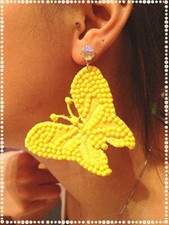 Orecchini pizzo macrame farfalle giallo fluo artigianali con strass