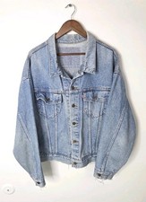 Levi's Denim Jean Trucker Jacket Size XL Thrashed
