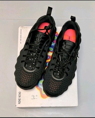 Nike Mind 002 Men's Low Top Lace Up Athletic Sneakers Black/Orange