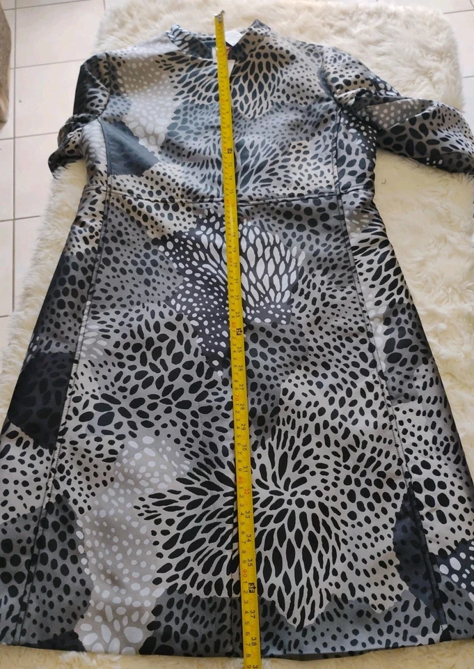 Abrigo Jacquard Artistic ANNE KLEIN Talla 6 Nuevo con Etiquetas "Combo Gris Bolshoi" Estampado Precio de venta sugerido por el fabricante $229! Foto 4 de 4