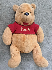 Vintage 90  s Disney Store Winnie The Pooh Large 20" Plush Stuffed Toy Bear