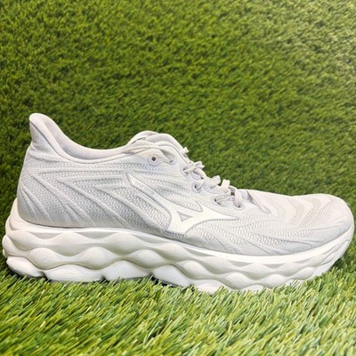 Mizuno Wave Sky 8 Womens Size 10 Snow White Gray Athletic Running Shoes Sneakers