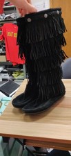 Minnetonka Moccasin 5 Layer Fringe Suede Black Boots Size 8