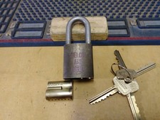 Vintage Best DELCO AIR COND w/keys /control /...
