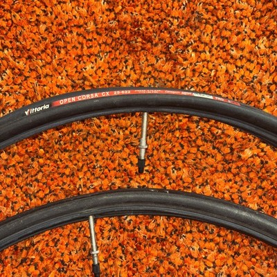 Vittoria Open Corsa CX 25-622 schwarz Reifen Paar: Drahtreifen: 25mm + Schläuche