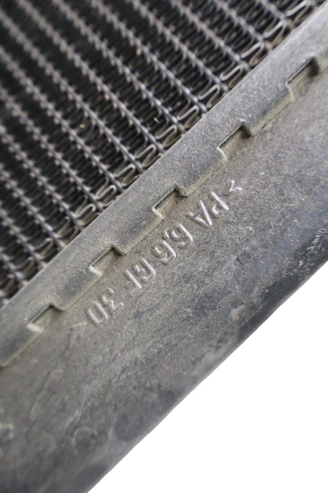 03-11 Maserati Quattroporte aire acondicionado aire acondicionado condensador enfriador fabricante original Foto 4 de 4