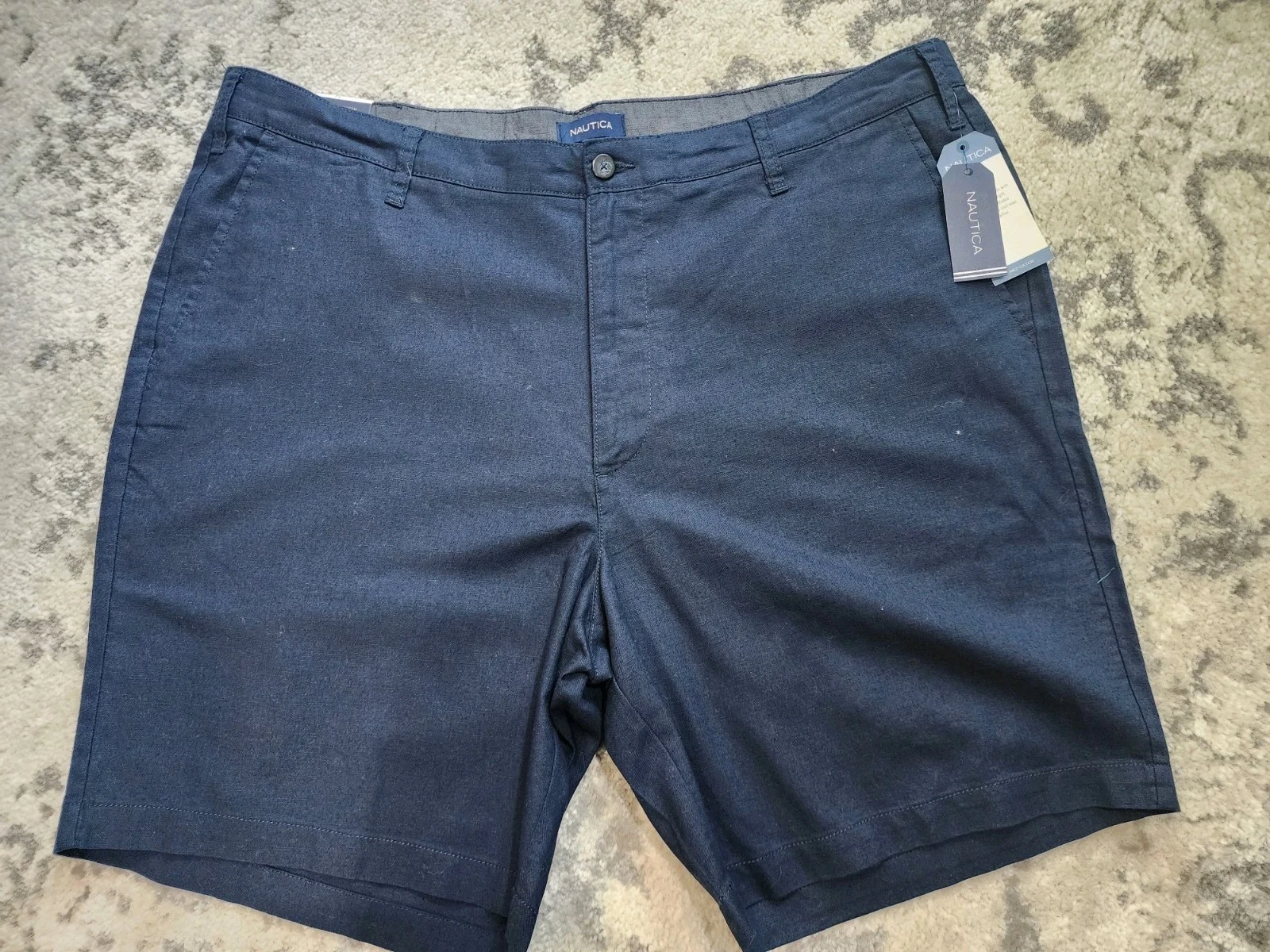 Nautica Men's Classic Fit Deck Shorts Size 42 Navy Blue 8.5" Inseam, Stretch