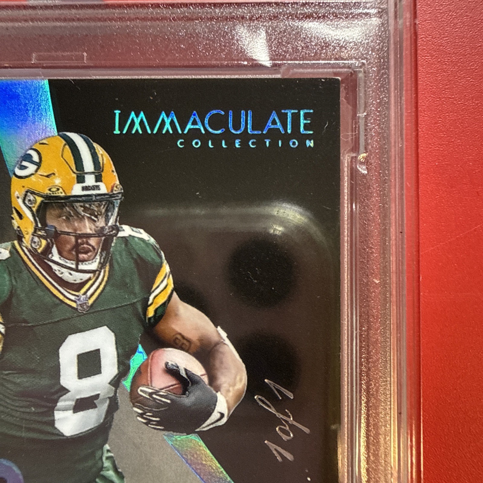 2024 IMMACULATE JOSH JACOBS EYE BLACK AUTO LAUNDRY TAG 1/1 PSA 8 AND 8 AUTO 1/1! view 3