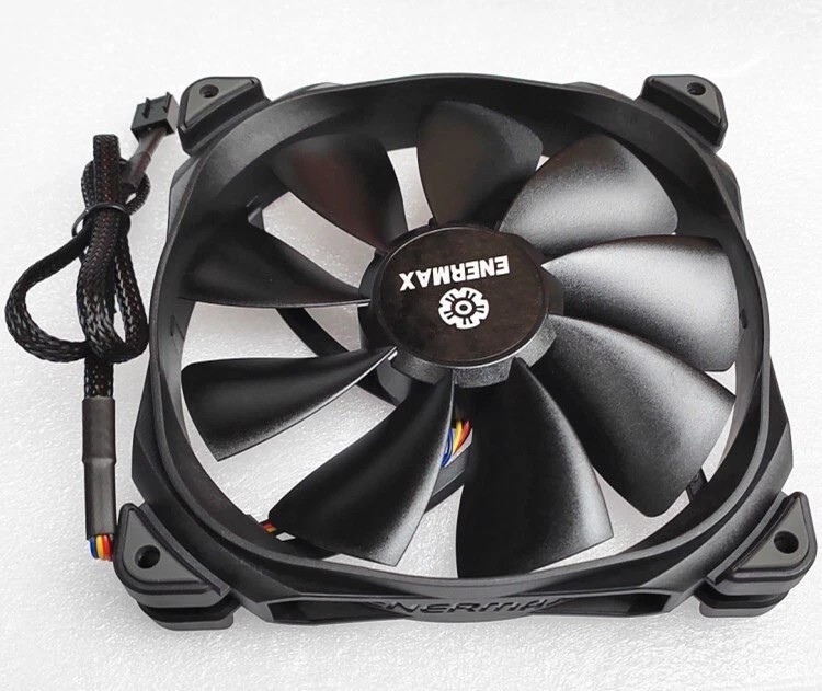 Enermax LIQTECH II / LIQTECH II TR4 140mm Replacement Fan UCTBP14P-C 12V 0.20A - Image 3 of 4