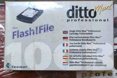Tecmar Ditto Max Professional 10GB external - Tape drive ( 5 GB / 10 ) - 第 3/4 張圖片