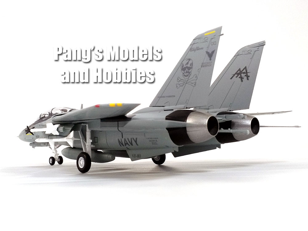 ホビーマスターGrumman F-14 TOMCAT“Jolly Rogers” Highly detailed Hobby Master warbird F-14A Tomcat VF-84