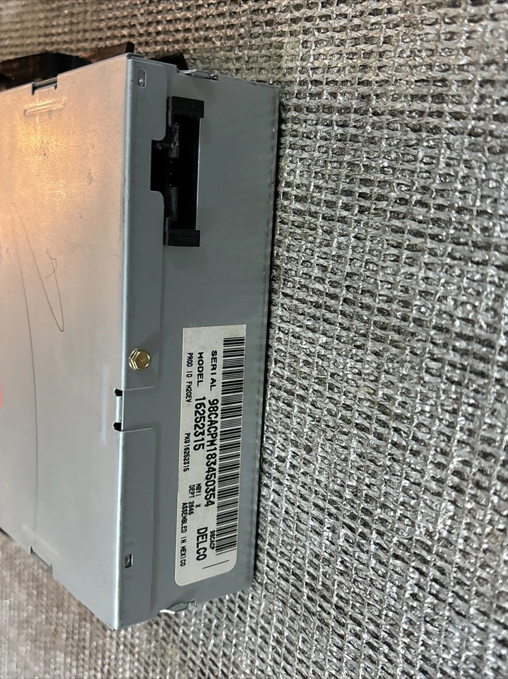 reproductor de cassette chevrolet blazer 1999 Foto 4 de 4